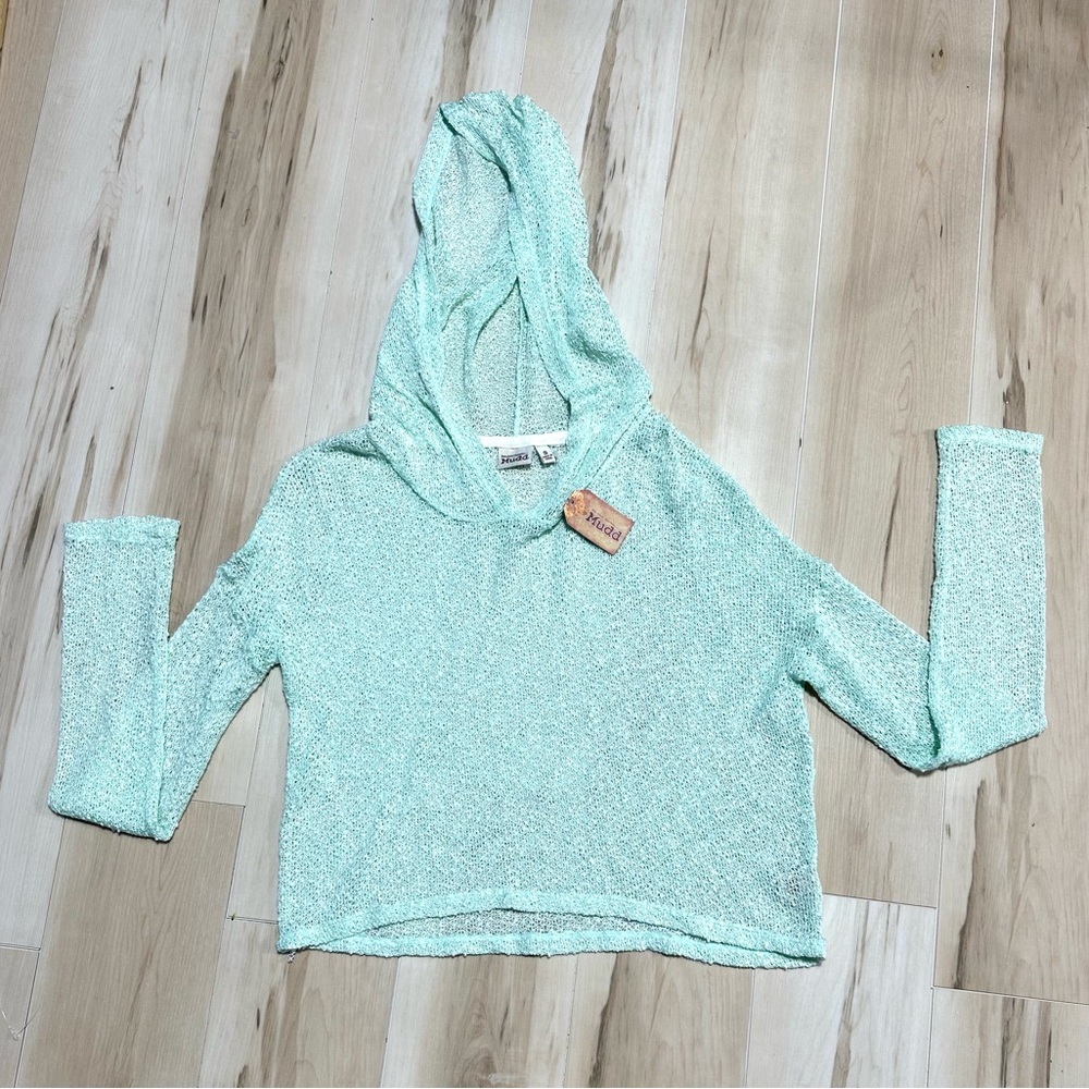 GIFT READY! NWT MUDD cropped hoodie sweater junior S retail$38. A194